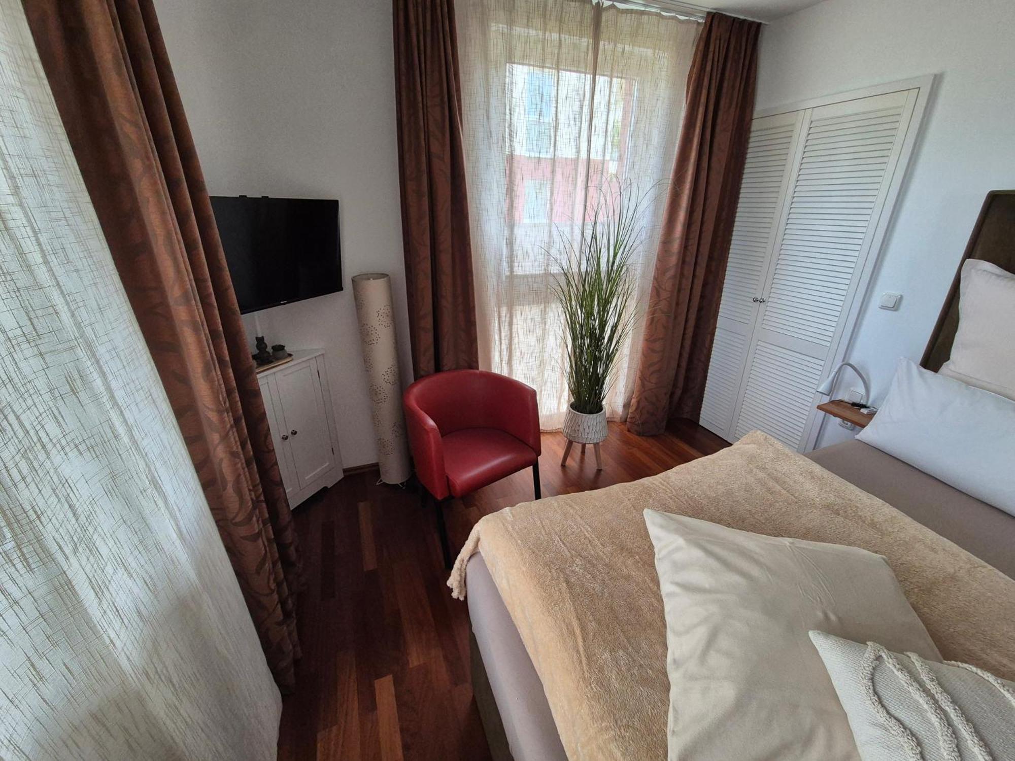 "Myharbourfront", Luxurioeses Wohnen An Der Hafenmole Apartman Rostock Kültér fotó