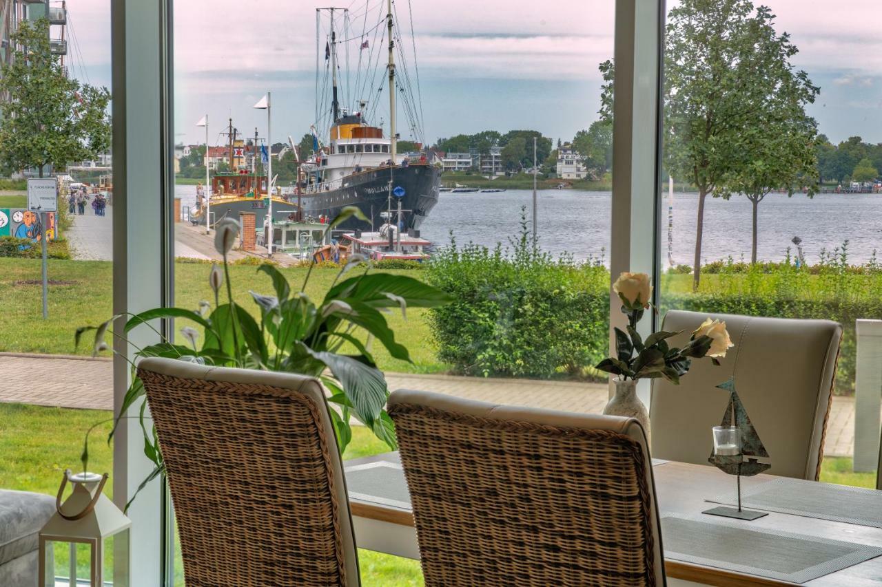 "Myharbourfront", Luxurioeses Wohnen An Der Hafenmole Apartman Rostock Kültér fotó