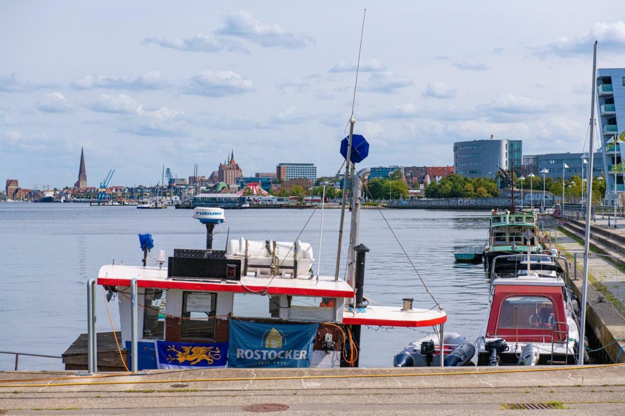 "Myharbourfront", Luxurioeses Wohnen An Der Hafenmole Apartman Rostock Kültér fotó