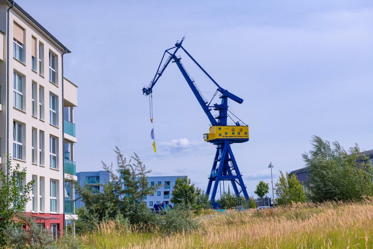 "Myharbourfront", Luxurioeses Wohnen An Der Hafenmole Apartman Rostock Kültér fotó